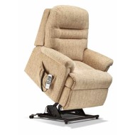 Beaumont Petite Triple Motor Cloud Comfort Riser Recliner - ZERO RATE VAT 