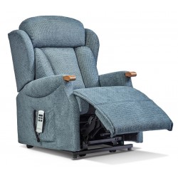 Cartmel Knuckle Small Single Motor Riser Recliner - ZERO RATE VAT - 5 Year Guardsman Furniture Protection Included For Free!