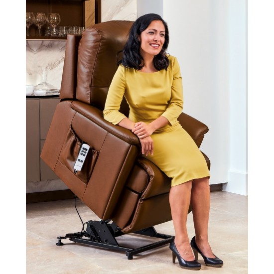 1841 Lincoln Petite Single Motor Lift & Rise Recliner - ZERO RATE VAT - 5 Year Guardsman Furniture Protection Included For Free! 1841 Lincoln Petite Single Motor Lift & Rise Recliner - ZERO RATE VAT - 5 Year Guardsman Furniture Protection Included For Free!